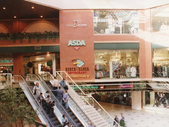This is what the escalators down to the lower level of Fishergate Shopping Centre looked like in 1991 - a familiar sight to many Prestonian.