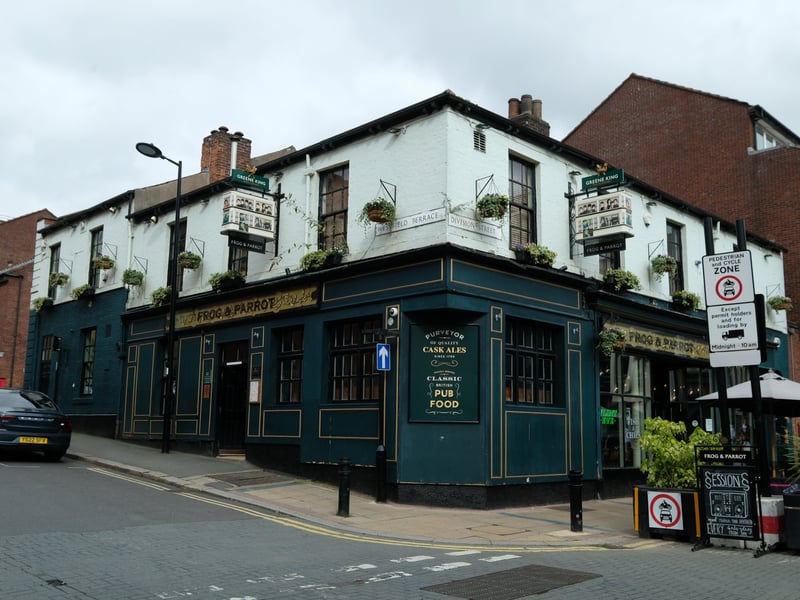 The Frog & Parrot is undoubtedly a Division Street institution, and over the years this iconic pub remains beloved to this day. A reviewer praised the “Fantastic food and drinks, dog friendly too which is a massive bonus for us”. Visitors reviews have given it an average 4.3 rating.