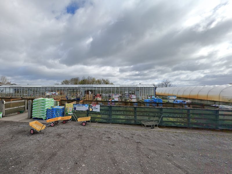 A deeply cherished family-run business near Garforth that readers say delivers unparalleled customer care. Wendy Stringer praises it for "providing a wonderful selection of plants, a warm welcome, and expert advice that is always there." 📍 Woodend Lane, Great Preston, Leeds, LS26 8TX
