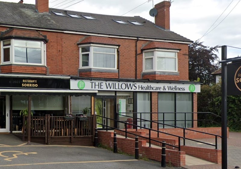 A beautifully welcoming neighbourhood Italian gem, serving up authentic stone-baked pizzas, rich pasta classics, and a warm family-run atmosphere that makes it an absolute pillar of the local dining scene. 🍴 429 Otley Rd, Adel, Leeds LS16 6AJ