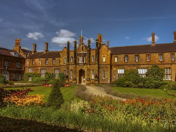 York St John University received a student satisfaction score of 79%.