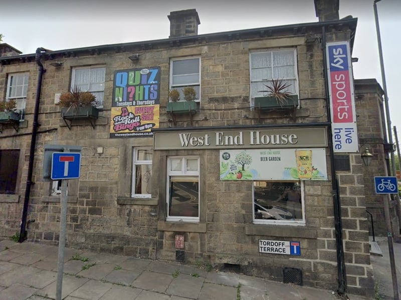 Sitting proudly opposite the abbey grounds, West End House is a classic stone-built community pub with a welcoming local vibe. It’s highly rated for its well-kept cask ales, traditional pub fare, and cosy open fires during the colder months. 🍴 26 Abbey Rd, Kirkstall, Leeds LS5 3HS