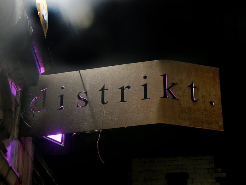 A go-to spot for local house and techno heads, hidden alleyway venue Distrikt runs an intimate electronic showcase on its high-spec underground sound system. 🎃 Distrikt Bar, Duncan Street