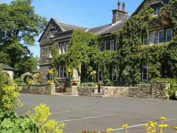Longridge House (formerly Farrari's Country House)
