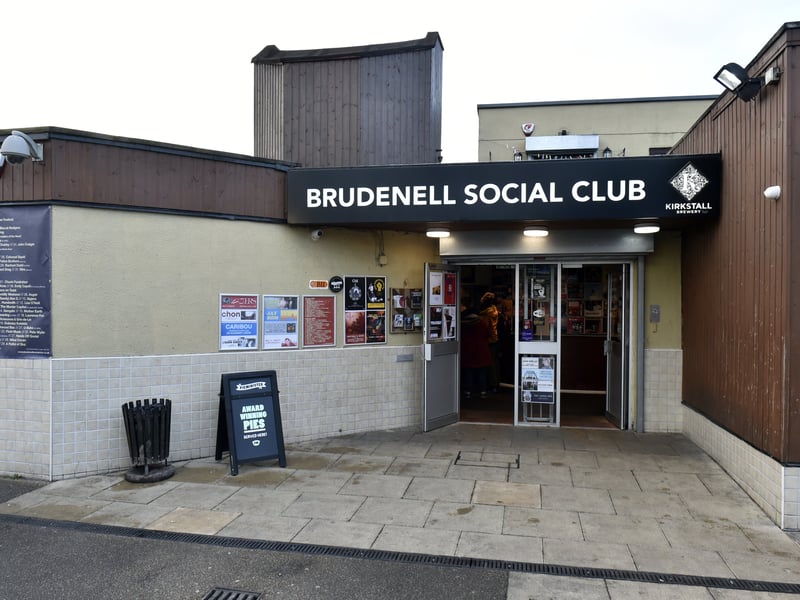 An absolute institution in the Leeds independent scene, the Brudenell is opening up both its indoor and outdoor spaces to screen the football this summer. Expect their legendary mix of unparalleled atmosphere, incredibly well-priced pints, traditional pies, and pure community vibes. No frills, just one of the best places in West Yorkshire to watch a match.  ⚽ 33 Queen's Rd, Burley, LS6 1NY