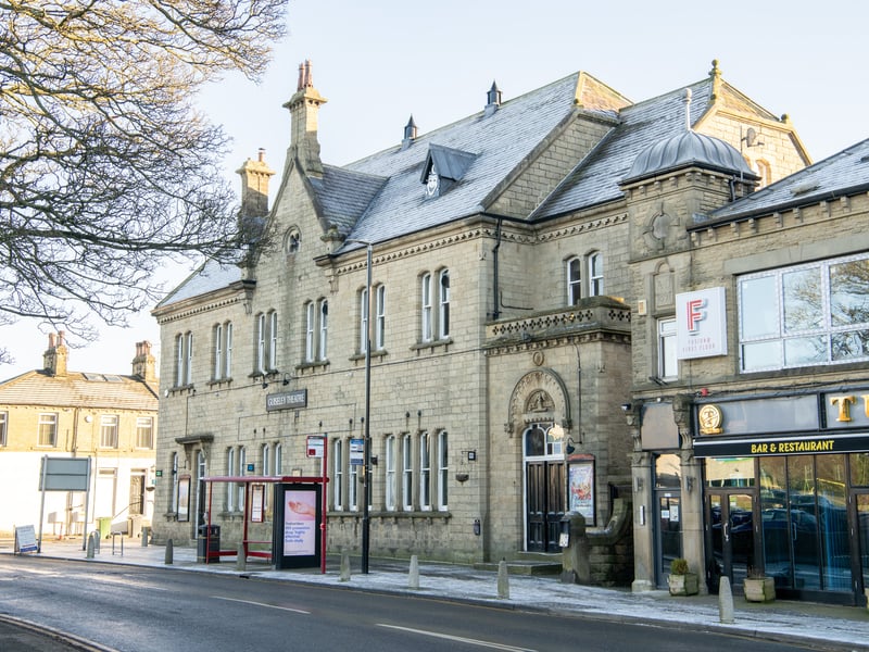 Gateway to Dales; commuter-friendly; family appeal.