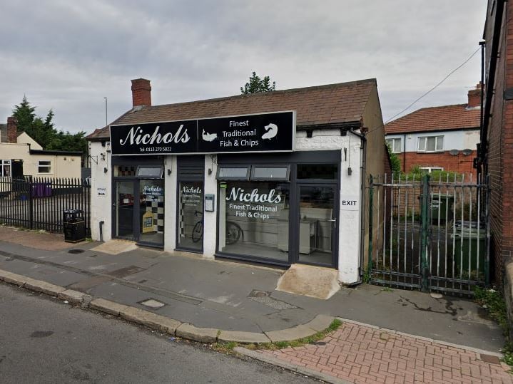 Based on Google reviews, Nichols Fish and Chips on Dewsbury Road in Beeston is among the highest-rated chippies in Leeds, with a 4.8-star rating from almost 400 reviews.