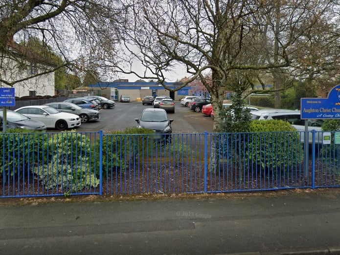 58 pupils put this school as their first choice but only 30 first choice offers were handed out which is a success rate of 51.72%