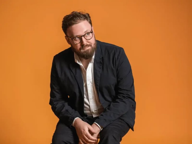Comedy genius John Kearns is the only person to have won both the Best Newcomer Award and the Main Prize at the Edinburgh Comedy Awards - in 2013 and 2014 respectively.  He was a contestant on Series 14 of Taskmaster, finishing joint-fourth with 144 points. He'll presumably be back in his trademark false teeth and wig for his work in progress at the Monkey Barrel from August 8-13.