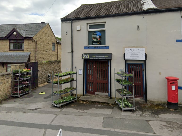 Jamie Paul rates this local Pudsey hub as the absolute pinnacle for green-fingered enthusiasts looking for sheer variety. "The best one for plants, value for money, and knowledgeable staff—definitely recommend to anyone," they said. 📍 58 Owl Lane, Pudsey, LS28 8PU