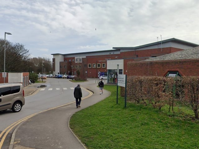 NORTH SHORE SURGERY – 44%