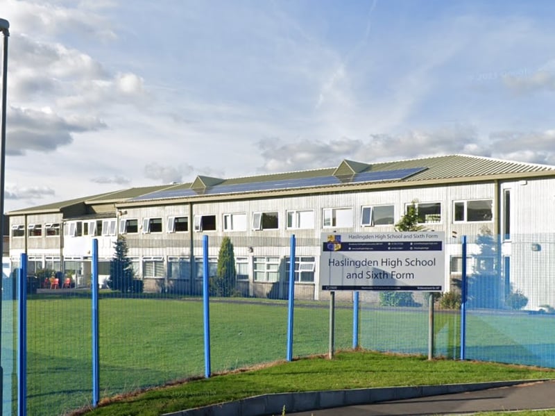 266 pupils put this school as their first choice but only 244 first choice offers were handed out which is a success rate of 91.73%