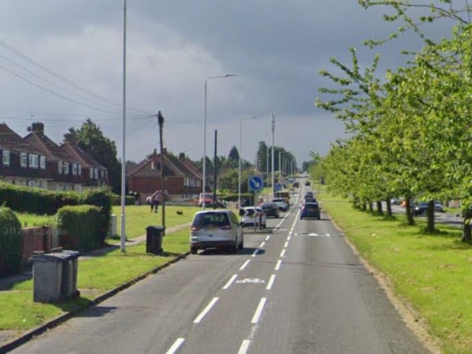 The average house price per sqm in Belle Isle South is £2,415.54, which is the 24th cheapest of any neighbourhood in Leeds, and the 1,604th cheapest in the UK