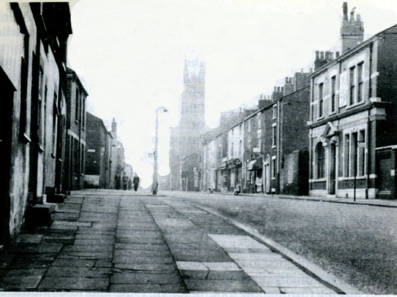 This was the view of Manchester Road in Preston in 1960. You can see King Street Tavern on the right and St Saviour's Church looming in the distance. Picture comes courtesy of Preston Digital Archive.