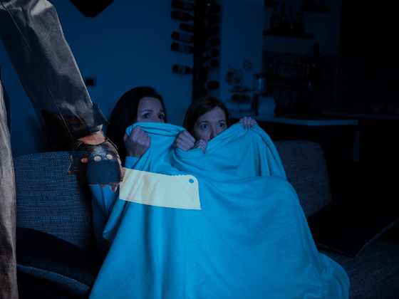 Billed as an overnight survival-horror experience, this adults-only event blurs the line between a traditional scare maze and real-time evasion. Expect free-roaming slasher characters hunting participants across the site in total dark 🎃 Oakworth, West Yorkshire