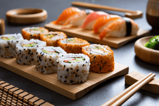 Fern Modern Sushi has earned an impressive 4.9-star Google rating, with reviewers frequently highlighting the quality of its sushi and intimate city-centre setting. 📍Unit 8, Central Arcade, Leeds LS1 6DX