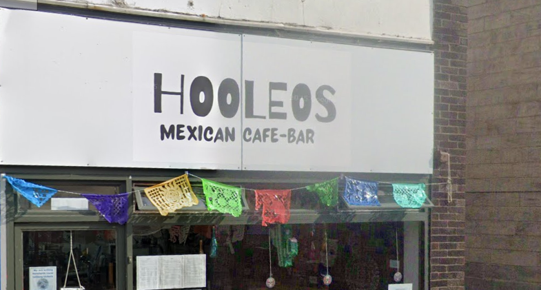 Serving up a colourful and punchy menu of Mexican street food classics, this independent spot is the go-to destination for loaded tacos, sizzling fajitas, and packed burritos. Locals highly rate it across review platforms for its vibrant décor, generous portion sizes & fantastic cocktail selection. 🍴 20 Town Street, Horsforth, Leeds LS18 4RJ