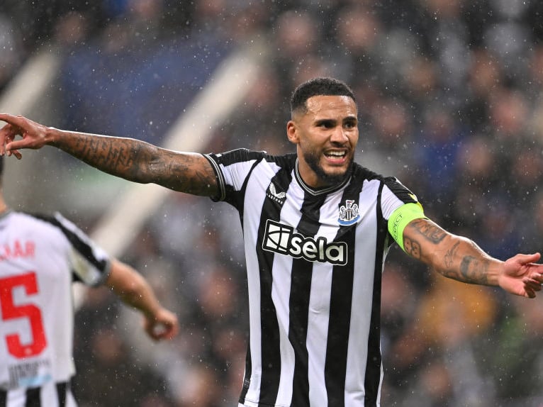 Former Newcastle United captain Jamaal Lascelles is still without a club. The 32-year-old defender played nine times for Leicester during the second half of last season at Championship level.