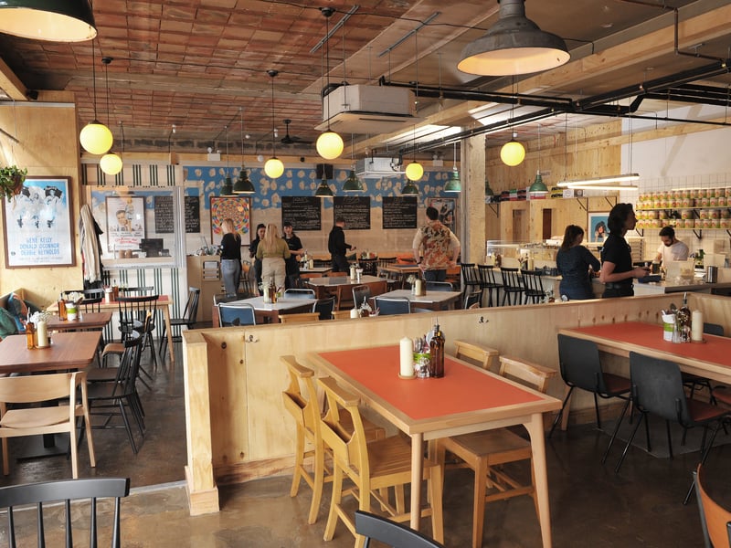 Customers praised Rudy's "Fantastic Neapolitan Pizza" while also giving a "shout out to Daniel".