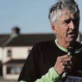 1972 Olympic Games marathon champion, Frank Shorter (USA) addressing athletes at Run Galway Bay recently.