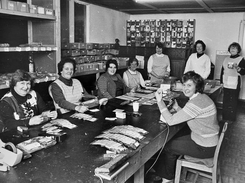 A busy day at Cooks Choice. This 1982 picture shows the packing room at the Clunton firm near Craven Arms. Did you or someone you know work there?