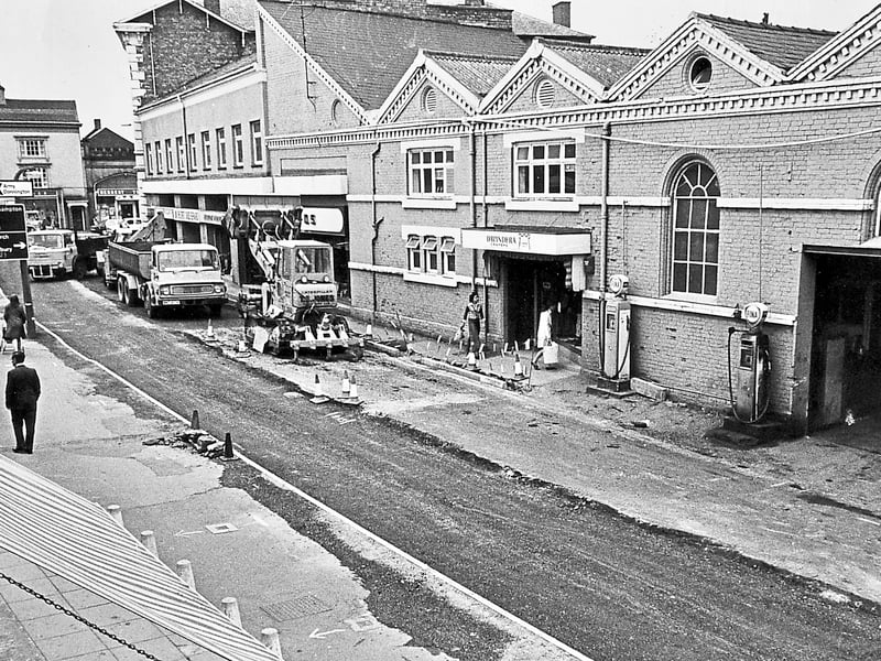 Before the days of modern streetscapes, Stafford Street in Newport looked like this in June 1975. Roadworks had become a talking point among traders who worried about the effect on their shops. Do you remember how the area looked back then?