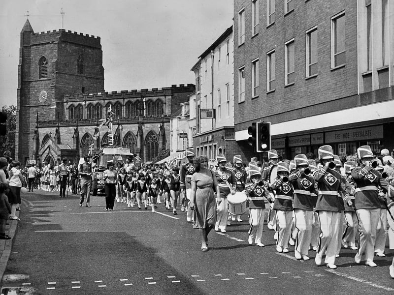 Carnival memories from Newport. This 1982 picture captures the procession passing through the town, with Newport church standing proudly behind. Did you join the celebrations?