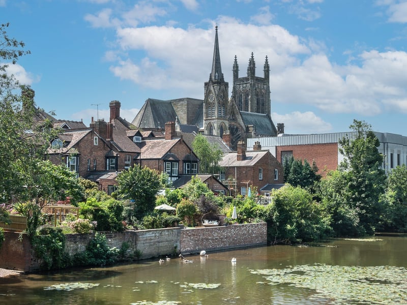 Muddy Stilettos said: "Regency looks, a lively food scene and leafy riverside parks – Leamington Spa makes a persuasive case for upping sticks. Add indie shops and a direct train to London, and we’re already browsing Rightmove."