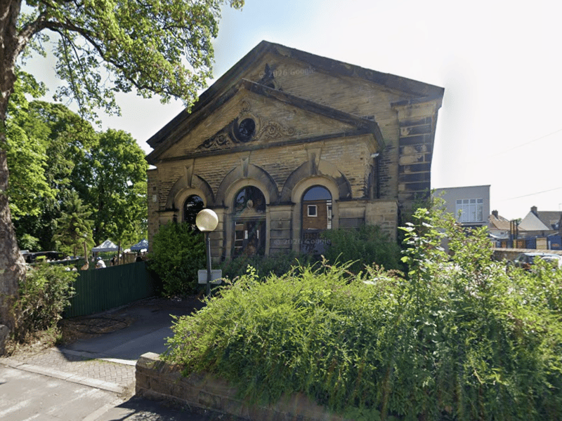 Moortown Montessori Nursery, located on Shadwell Lane, Moortown, received an ‘Expected standard’ for behaviour, attitudes and establishing routines.