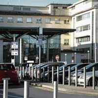 Galway doctors warn of challenges treating HIV patients from Ukraine