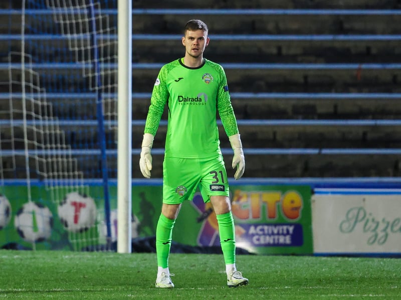 Young stopper has clear potential and loans have helped. Probably needs one of the two ahead of him to vacate the scene to get an opportunity and that doesn't look forthcoming right now.