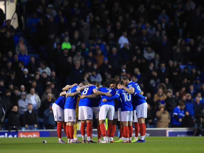 The early team and injury news ahead of this afternoon's huge Championship survival showdown.