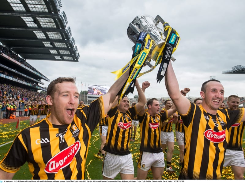 6 September 2015; Kilkenny's Richie Hogan, left, and Eoin Larkin celebrate with the Liam MacCarthy cup. GAA Hurling All-Ireland Senior Championship Final, Kilkenny v Galway, Croke Park, Dublin