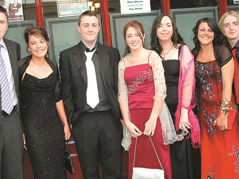 Caption: Kevin Carey, Rachel Sloane, Brian Murphy, Stephanie Walsh, Therese Mulligan, Loriel Fox Roberts and Eoin Meenaghan at the 2006 St Mel's College Grad