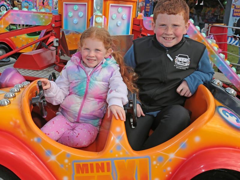 Caption: Keeva and Donnacha McArdle enjoying the amusements at the fabulous ploughing site