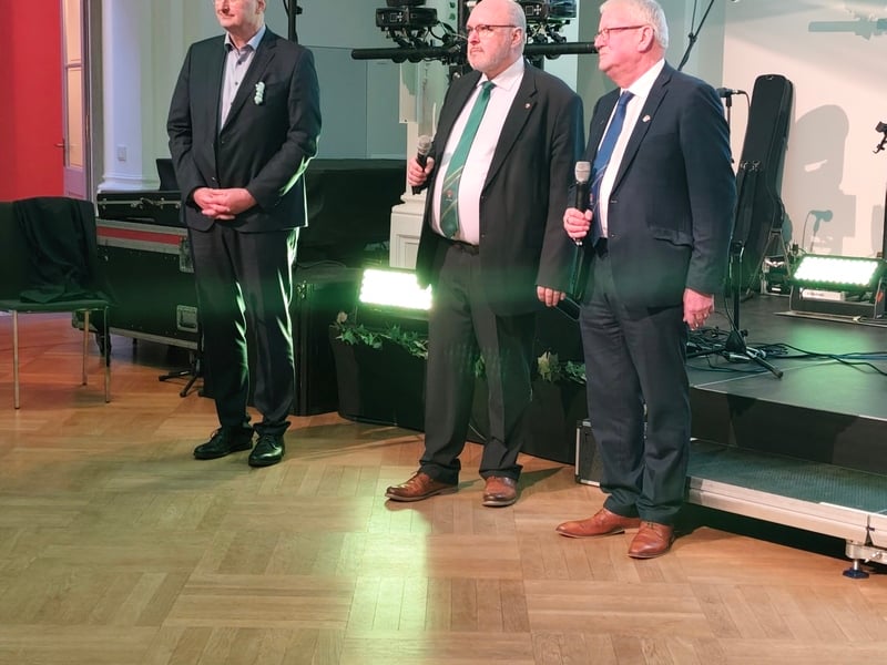 Marko Wolfram, Rudolstadt Mayor Jörg Reichl and Cllr Donal Coyle at the opening of the St Patrick's weekend festival in Rudolstadt