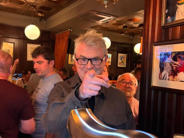 Joe getting ready to enjoy a pint in Pat Carroll's.