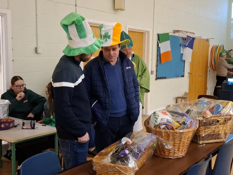 Laois locals gathered in excitement to mark the launch of this year's St Patrick's Day parade in Clonaslee. "We had a very successful launch night of the Clonaslee St Patrick’s day parade last Friday," committee member Paul Flanagan told the Leinster Express / Laois Live. The parade will see six individual cash prizes of €150 for floats across several categories, including best vintage, best dressed dog, most original, most entertaining, best club and best school. "On top on this there we be an overall cash prize of €600 for the best overall float," Mr Flanagan explained. There will be something for everyone on the day, with music and street entertainment promising to be fun for the whole family. Entries in the parade must meet at Clonaslee Community centre from 11am in St Patrick's Day. For enquiries please phone Brendan at (087) 967 5054 or Ronan at (085) 148 2296. Last year's parade was a roaring success, with the winning 1975 Laois hurling team appointed grand marshalls for the parade, 50 years on from their win. Last year also saw the parade committee presented with a famous set of bagpipes belonging to the legendary piper, Frank Dunne. Frank Dunne was a prominent member of the Laois Brigade of the Old IRA who was buried with full military honours in Clonaslee in September 1979. Frank's best-known relatives were the late RTÉ sports journalist Mick Dunne and his daughter is the now retired RTÉ newsreader Eileen. See photos of last year's St Patrick's Day parade in Clonaslee here.