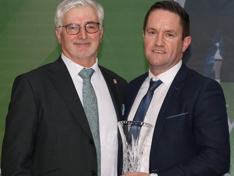 PRIMARY SCHOOL SPORTS TEACHER The winner of the 2025 Primary School Sports Teacher Award is Rory Grant, St. Mura’s N.S., Tooban, Burnfoot. Over the past 15 years Rory has played an active and consistent role in promoting sport, physical activity and inclusion within the school. His contributions span coaching, coordination, leadership and community engagement. Rory delivers regular coaching sessions during school hours while also leading out on after-school programmes. He organises lunchtime leagues across a range of sports including soccer, Gaelic football and hurling ensuring opportunities for participation at all levels. Rory established a Playground Leaders initiative, empowering pupils to take leadership roles in promoting physical activities. He coordinated a sixth class mentoring programme, where older pupils support and encourage junior players in lunchtime games. Rory serves as both the Active Flag and Sports Coordinator, overseeing the school’s physical wellbeing strategy. He also successfully plans and delivers St. Mura’s Annual Active Week.