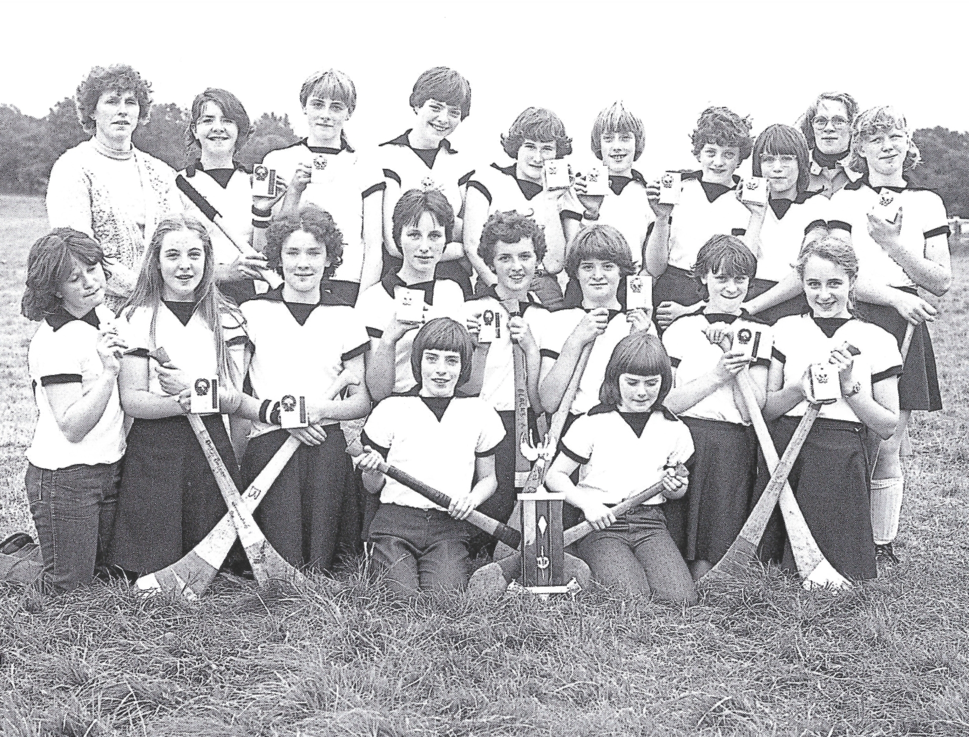 TAP '>' ARROW ABOVE TO GO THROUGH PICS Danesfort - Seven Houses Field Day Blitz 1980