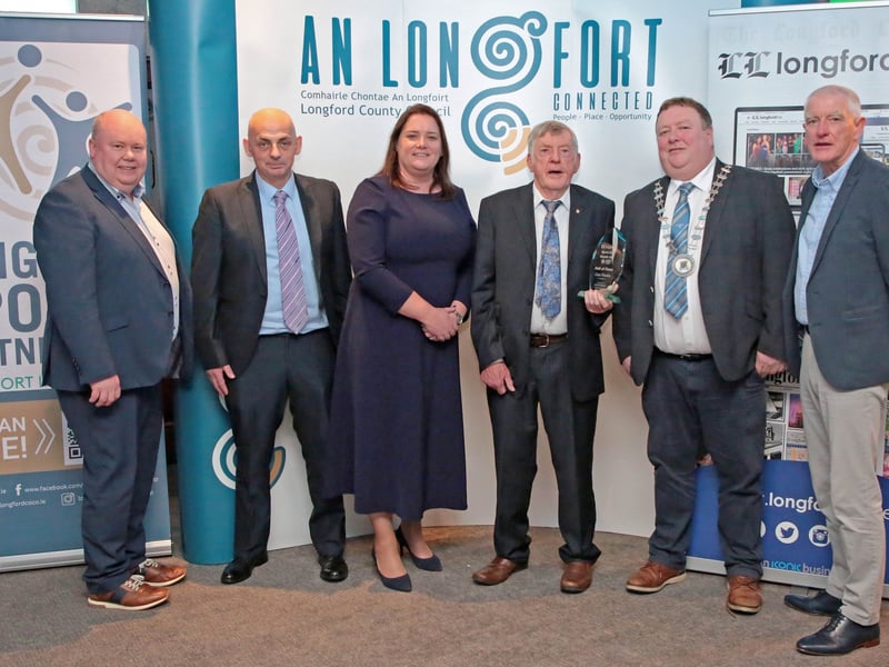CAPTION: Longford Leader Managing Editor Alan Walsh, Longford Sports Partnership Programme Manager Donal Mulligan, Gillian Wallace (sponsor North Midlands Credit Union), Hall of Fame award winner Liam Fenelon (Longford Marathon), Longford County Council Leas Cathaoirleach Cllr Niall Gannon and Longford Sports Partnership Chairperson Tony Headon Picture: Shelley Corcoran