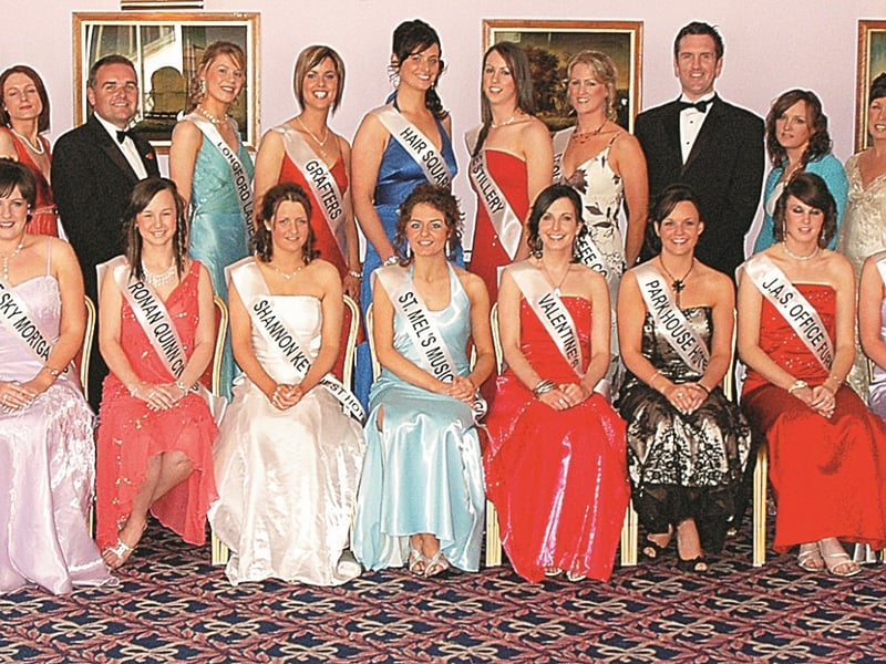 Caption: Killoe lady blooms as Longford Rose - The Roses, sponsors, members of the committee, 2006 Rose Linda Kiernan and judges were pictured at the 2007 Butler Manufacturing Services Longford Rose of Tralee selection night in the Longford Arms Hotel