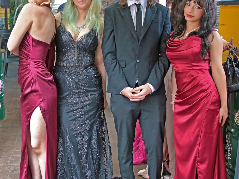 Caption: Baiba Kalnina, Avana Mahmuda, Niglej Szenok and Elize Jegere