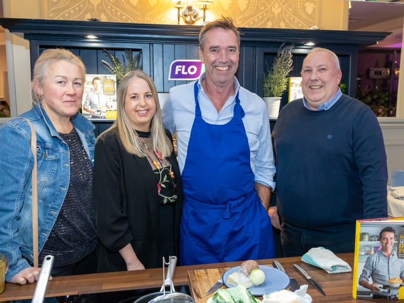 Celeb chef Kevin Dundon gave Laois locals a fantastic cookery demonstration in the Abbeyleix   Manor Hotel on Tuesday November 25, through a fundraiser for Laois Down Syndrome organised by  St Lazarians GAA Club.
