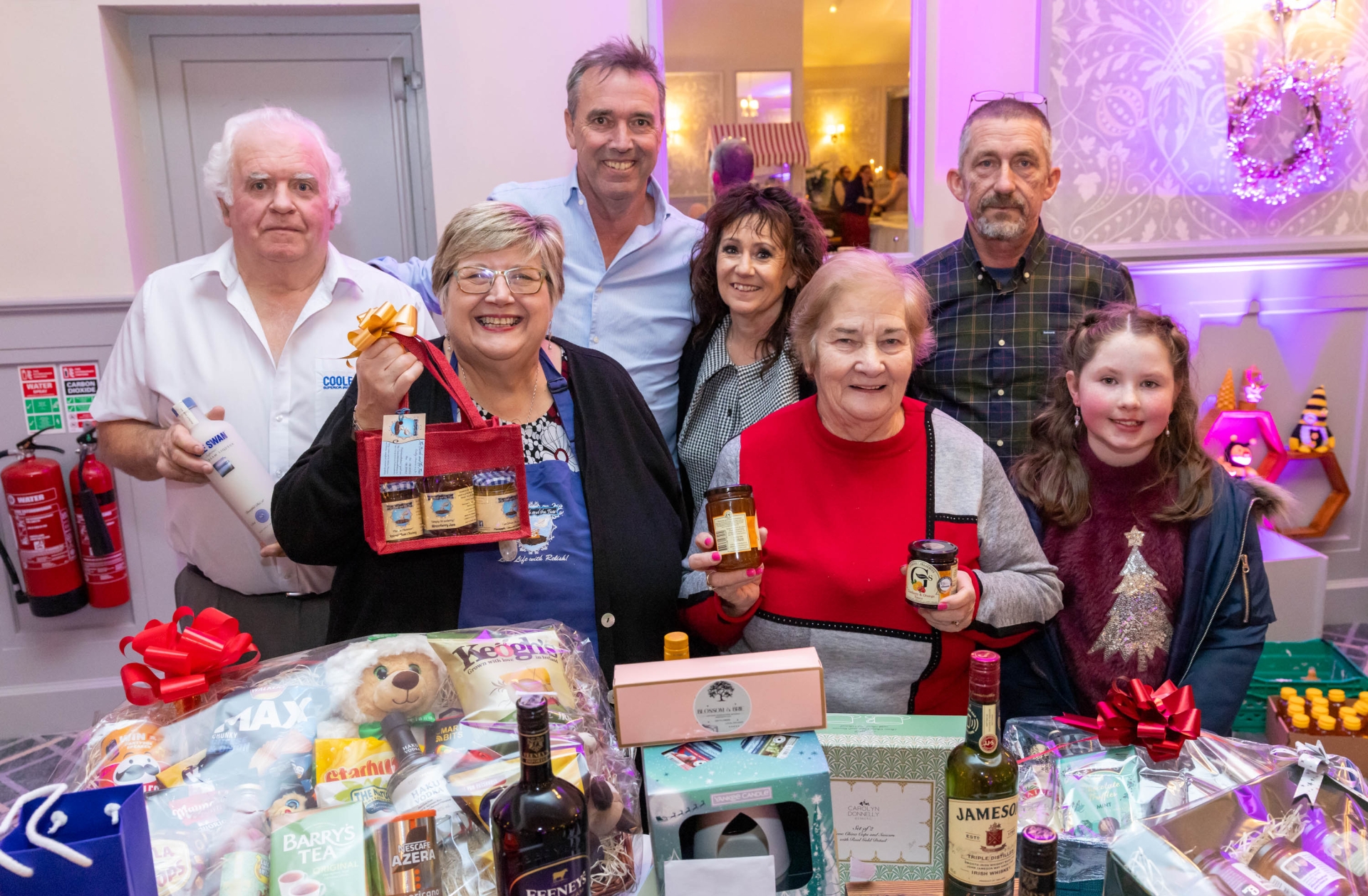 Celeb chef Kevin Dundon gave Laois locals a fantastic cookery demonstration in the Abbeyleix   Manor Hotel on Tuesday November 25, through a fundraiser for Laois Down Syndrome organised by  St Lazarians GAA Club.