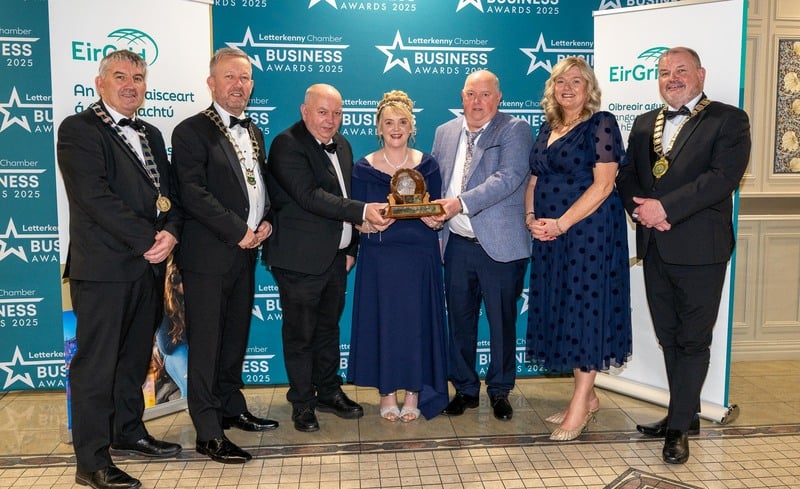 Business of the Year Winners, Alcorns Flower & Garden Centre: Clive Alcorn, Caroline Alcorn and John Alcorn at the Letterkenny Chamber Business Awards in the Mount Errigal Hotel on Friday last with Paul Canning, Cathaoirleach Donegal County Council, Jimmy Stafford, Chamber President, Sinead Dooley, Eirgrid and Ciaran Brogan, Letterkenny and Milford Cathaoirleach. 