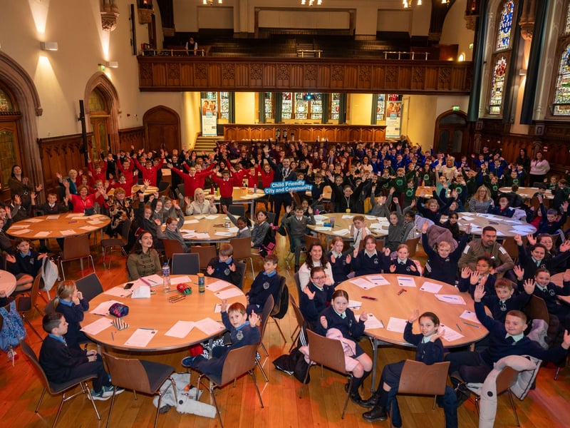 The event included a debate on the merits of Outdoor and Indoor Activities with Alderman Niree McMorris promoting outdoor activities and Councillor Sean Fleming promoting indoor activities. There was also a quiz a Q&A with the First Citizen and an art competition for the pupils for the 13 schools from across the District.
