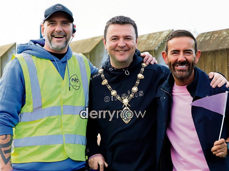 Mayor Ruairí McHugh with Gary Rutherford and local celebrity Mickey Doherty at the Arc Fitness annual recovery walk.