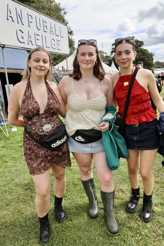 It's day two of  Electric Picnic 2025 in Stradbally, County Laois where a record 80,000 fans are continuing to enjoy the music, craic and festivities. Hozier and Chappell Roan didn't disappoint as they performed on the main stage on Friday night while on Saturday night the main attractions will be Sam Fender and Fatboy Slim. While not on the official line-up, Scottish singer-songwriter Lewis Capaldi has been spotted in Laois this Saturday sparking rumours of an appearance at Electric Picnic.   The talented musician pulled out of an Electric Picnic gig in 2023 as he said he was “still learning to adjust to the impact of my Tourette’s”. 
He made a triumphant and surprise return to the stage with a gig in Glastonbury in June this year. 
READ NEXT: 'It’s an incredible amount of money': Mayo hairdresser claims Euromillions raffle prize SATURDAY'S LINE UP ON THE MAIN STAGE 2.15pm-2.45pm Aaron Rowe 3.30pm-4.30pm Kneecap 5pm-6pm Amble 6.30pm-7.15pm Inhaler 7.45pm-8.45pm Nile Rodgers + Chic 9.30pm-11pm Sam Fender 11.30pm-1am Fatboy Slim Stay with Laois Live for full coverage from Electric Picnic 2025 across the weekend.
