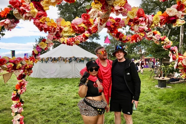 It's day two of Electric Picnic 2025 in Stradbally, County Laois where a record 80,000 fans are continuing to enjoy the music, craic and festivities. Hozier and Chappell Roan didn't disappoint as they performed on the main stage on Friday night while on Saturday night the main attractions will be Sam Fender and Fatboy Slim. While not on the official line-up, Scottish singer-songwriter Lewis Capaldi has been spotted in Laois this Saturday sparking rumours of an appearance at Electric Picnic. The talented musician pulled out of an Electric Picnic gig in 2023 as he said he was “still learning to adjust to the impact of my Tourette’s”.
He made a triumphant and surprise return to the stage with a gig in Glastonbury in June this year.
READ NEXT: 'It’s an incredible amount of money': Mayo hairdresser claims Euromillions raffle prize SATURDAY'S LINE UP ON THE MAIN STAGE 2.15pm-2.45pm Aaron Rowe 3.30pm-4.30pm Kneecap 5pm-6pm Amble 6.30pm-7.15pm Inhaler 7.45pm-8.45pm Nile Rodgers + Chic 9.30pm-11pm Sam Fender 11.30pm-1am Fatboy Slim Stay with Laois Live for full coverage from Electric Picnic 2025 across the weekend.